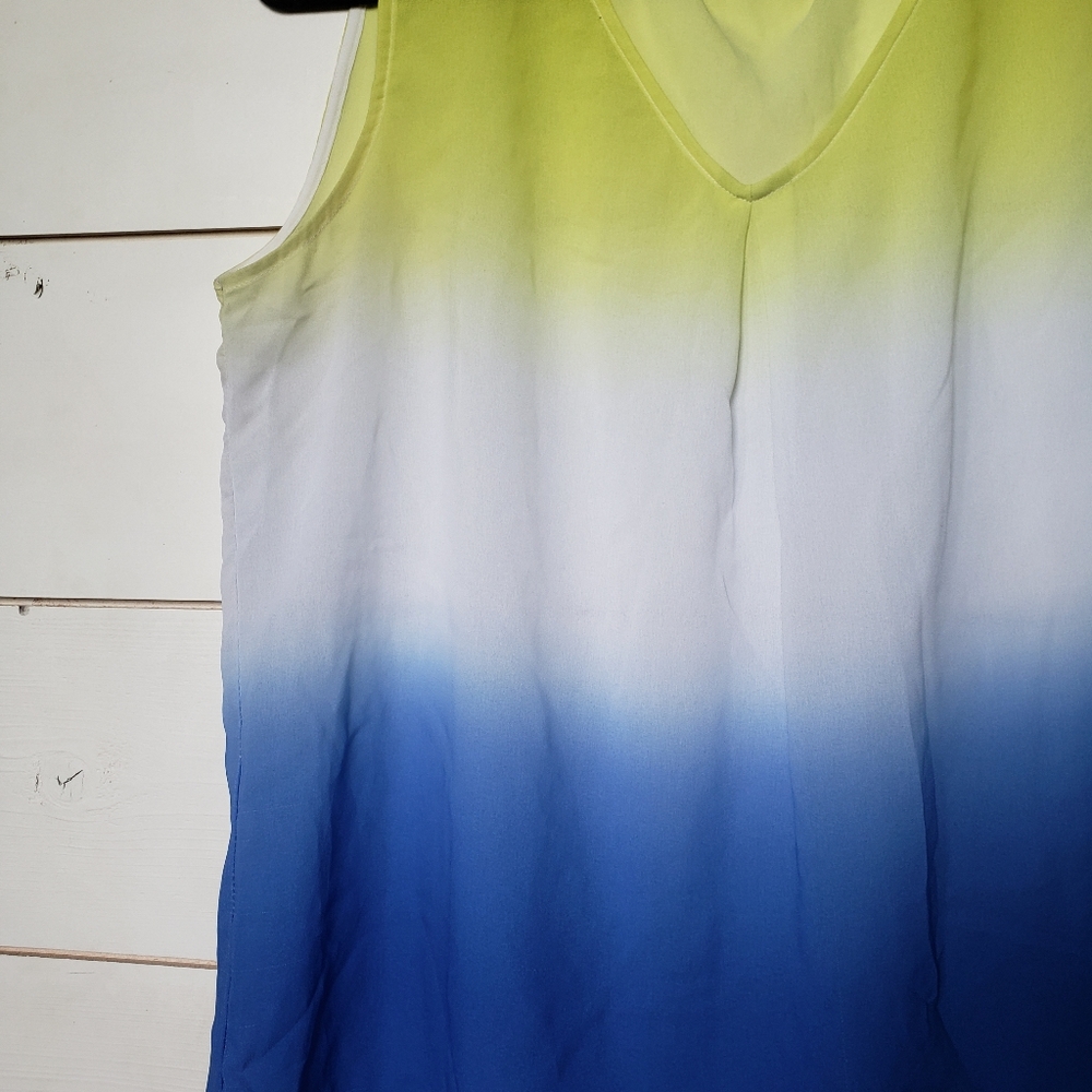 3/$20 Liz Claiborne sheer ombre womens flowy sleeveless tank top Petite, sz L - Picture 3 of 10